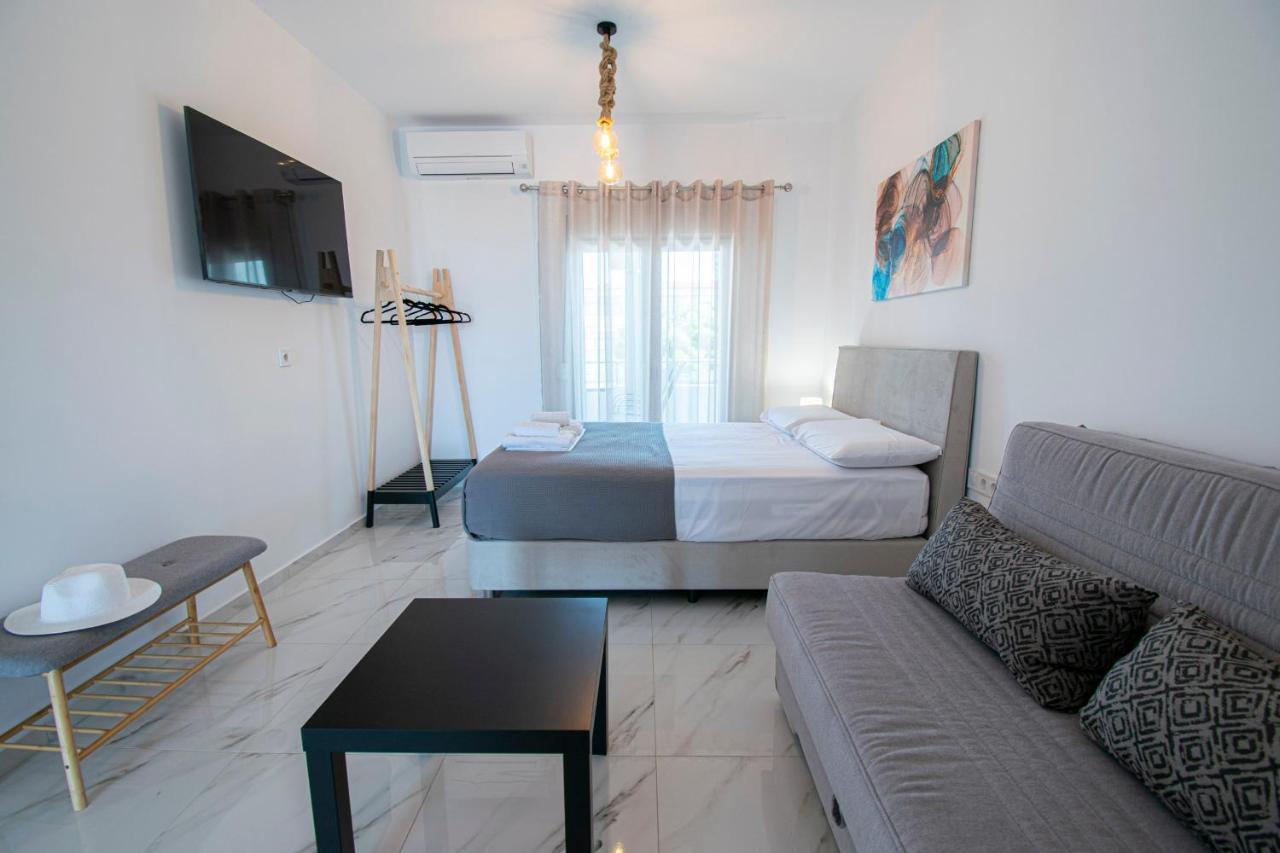 Nikiti Central Suites By Travel Pro Services - Nikiti Halkidiki Εξωτερικό φωτογραφία