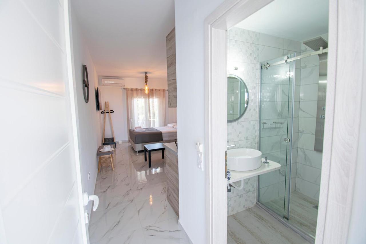 Nikiti Central Suites By Travel Pro Services - Nikiti Halkidiki Εξωτερικό φωτογραφία